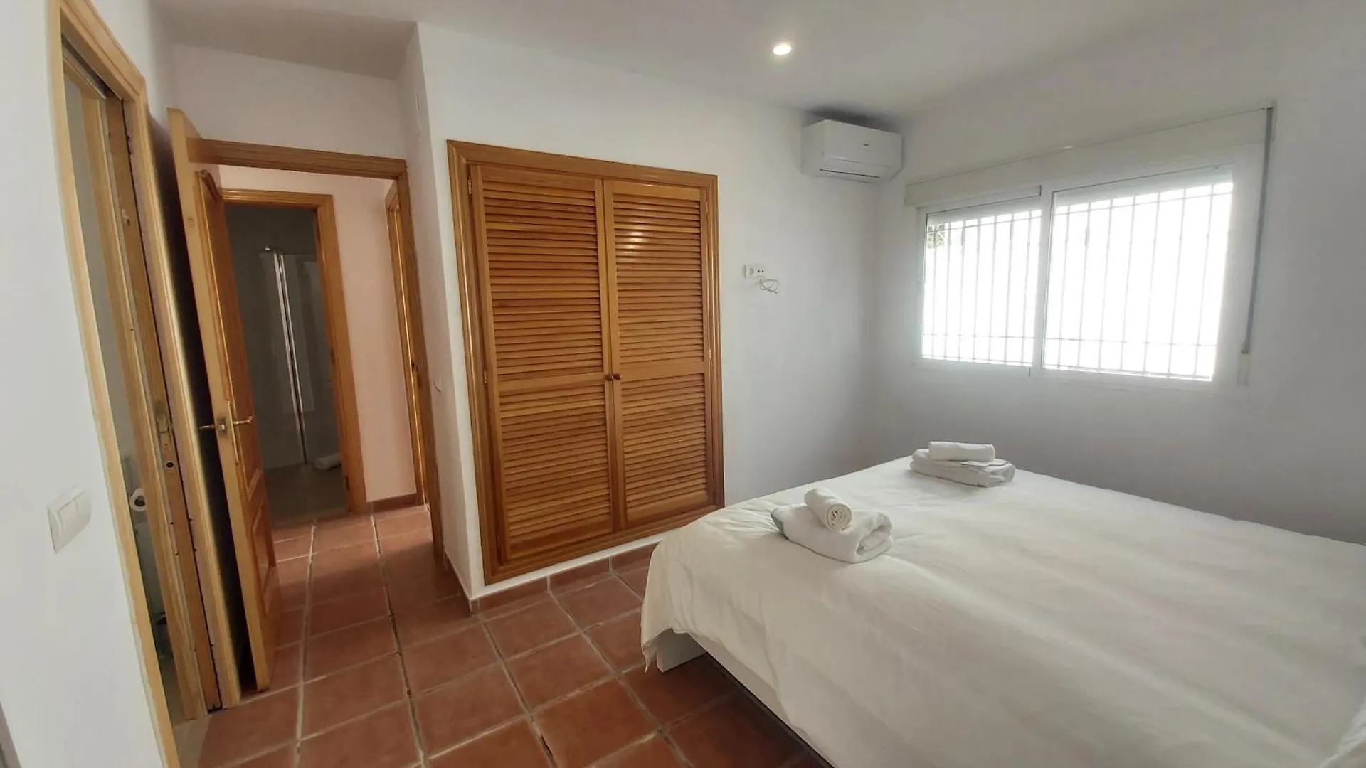 Villa Del Parque Flats Picasso Townhouse à Marbellac Hébergement de vacances
